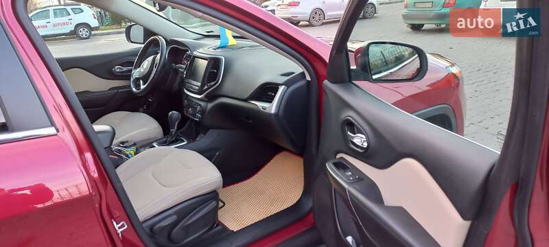 Внедорожник / Кроссовер Jeep Cherokee 2014 в Одессе фото 7 Внедорожник / Кроссовер Jeep Cherokee 2014 в Одессе