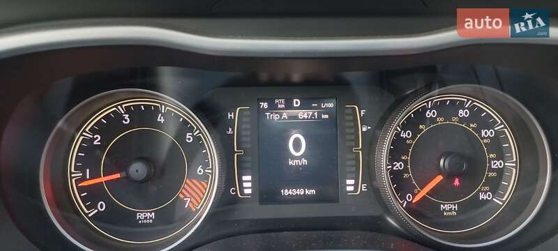 Внедорожник / Кроссовер Jeep Cherokee 2014 в Одессе фото 17 Внедорожник / Кроссовер Jeep Cherokee 2014 в Одессе