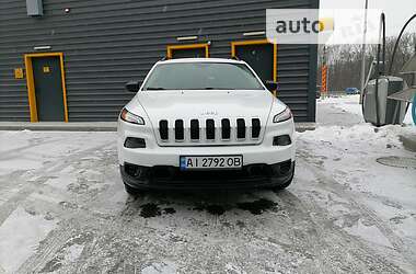 Внедорожник / Кроссовер Jeep Cherokee 2016 в Киеве