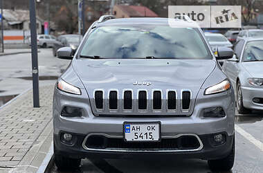 Внедорожник / Кроссовер Jeep Cherokee 2016 в 
