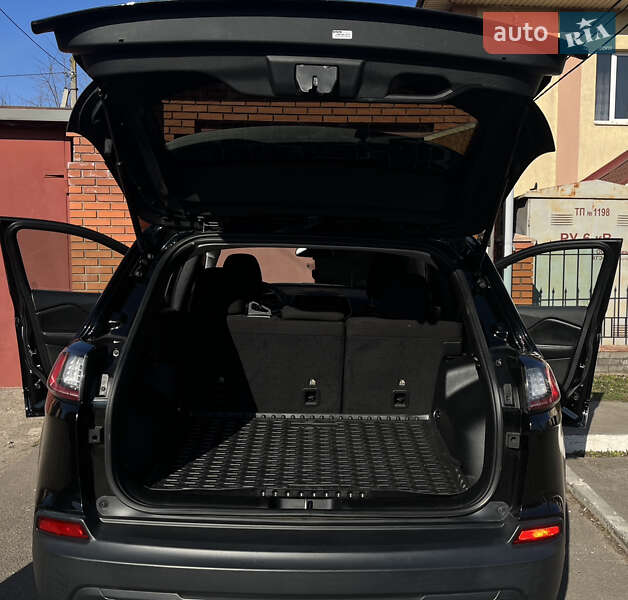 Позашляховик / Кросовер Jeep Cherokee 2018 в Кривому Розі фото 12 Позашляховик / Кросовер Jeep Cherokee 2018 в Кривому Розі