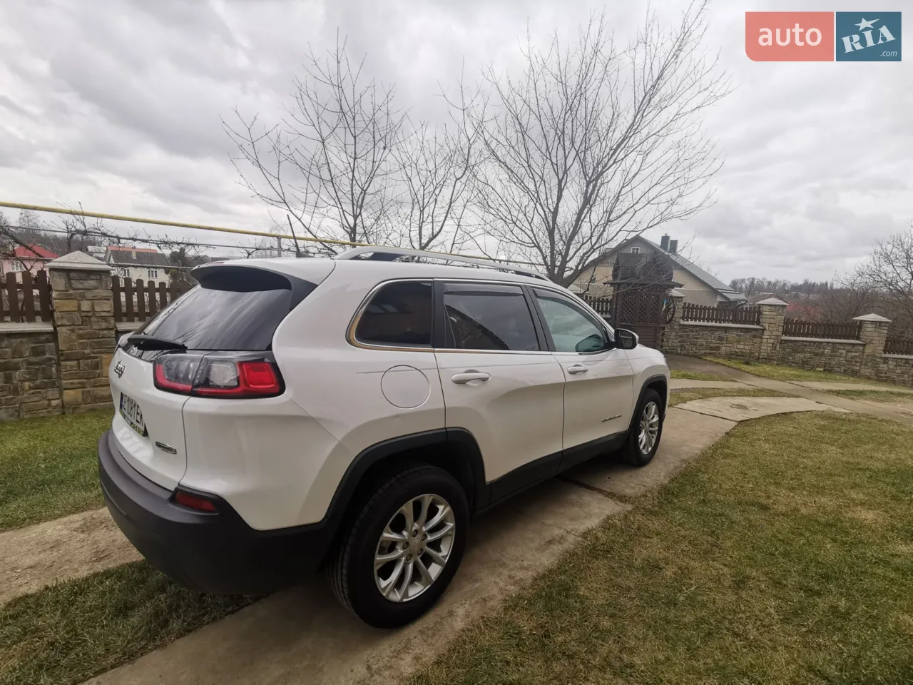 2017 Jeep Cherokee - мініатюра 8