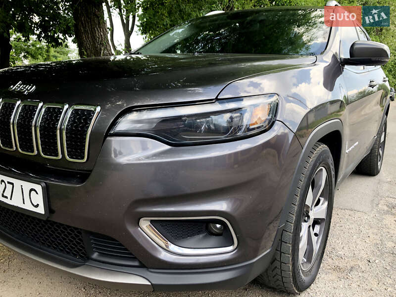 Позашляховик / Кросовер Jeep Cherokee 2018 в Києві