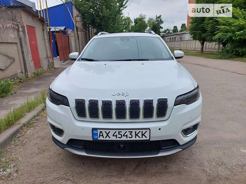 Внедорожник / Кроссовер Jeep Cherokee 2018 в Харькове