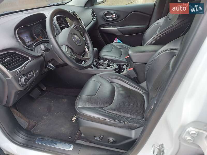 Позашляховик / Кросовер Jeep Cherokee 2018 в Харкові