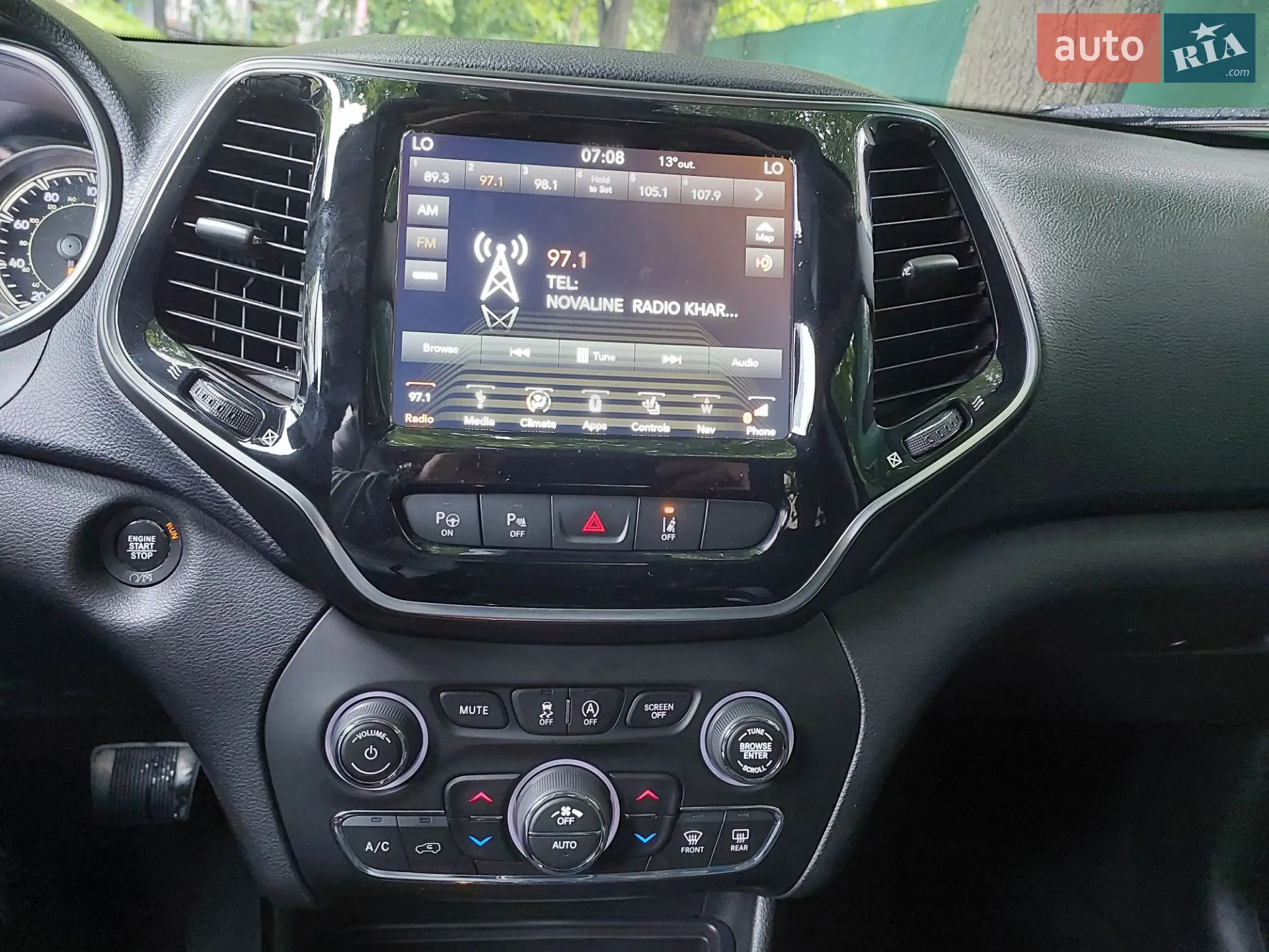 2018 Jeep Cherokee - мініатюра 17