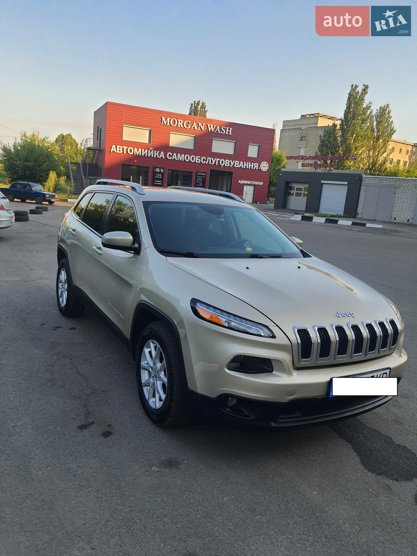 2015 Jeep Cherokee - мініатюра 2