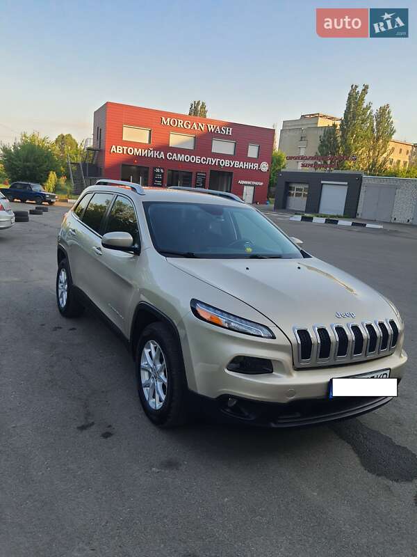 Позашляховик / Кросовер Jeep Cherokee 2015 в Харкові