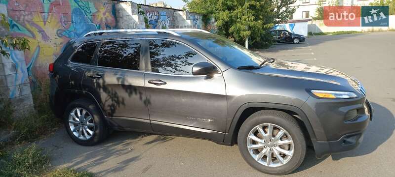 Позашляховик / Кросовер Jeep Cherokee 2015 в Києві фото 9 Позашляховик / Кросовер Jeep Cherokee 2015 в Києві