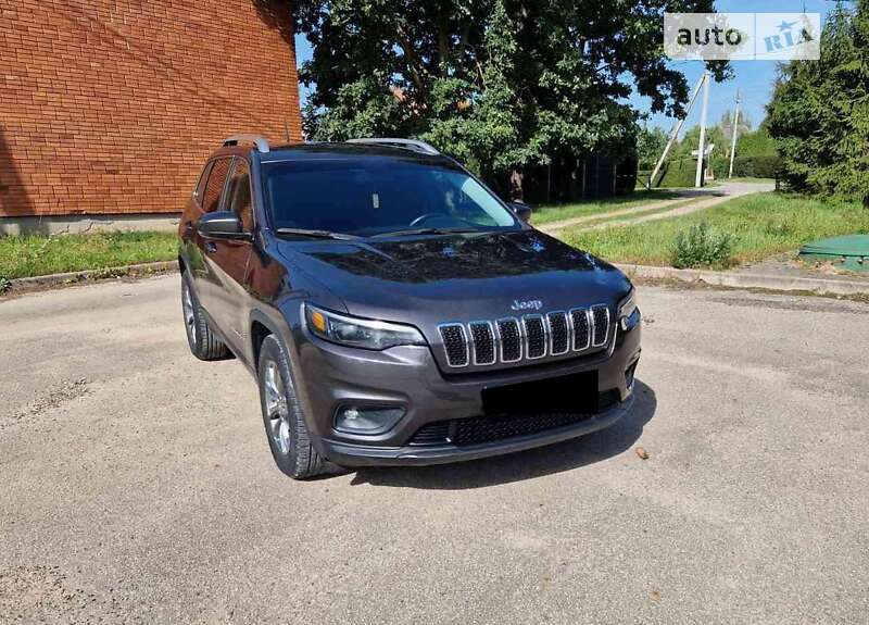 Внедорожник / Кроссовер Jeep Cherokee 2019 в Луцке