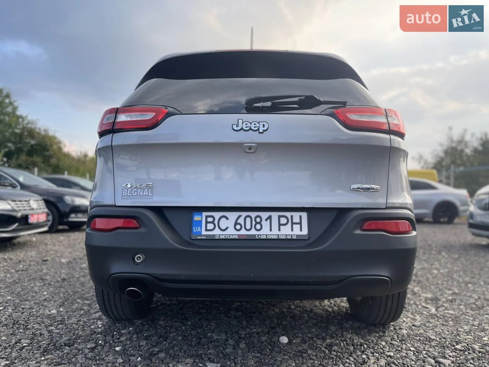 2014 Jeep Cherokee - мініатюра 9