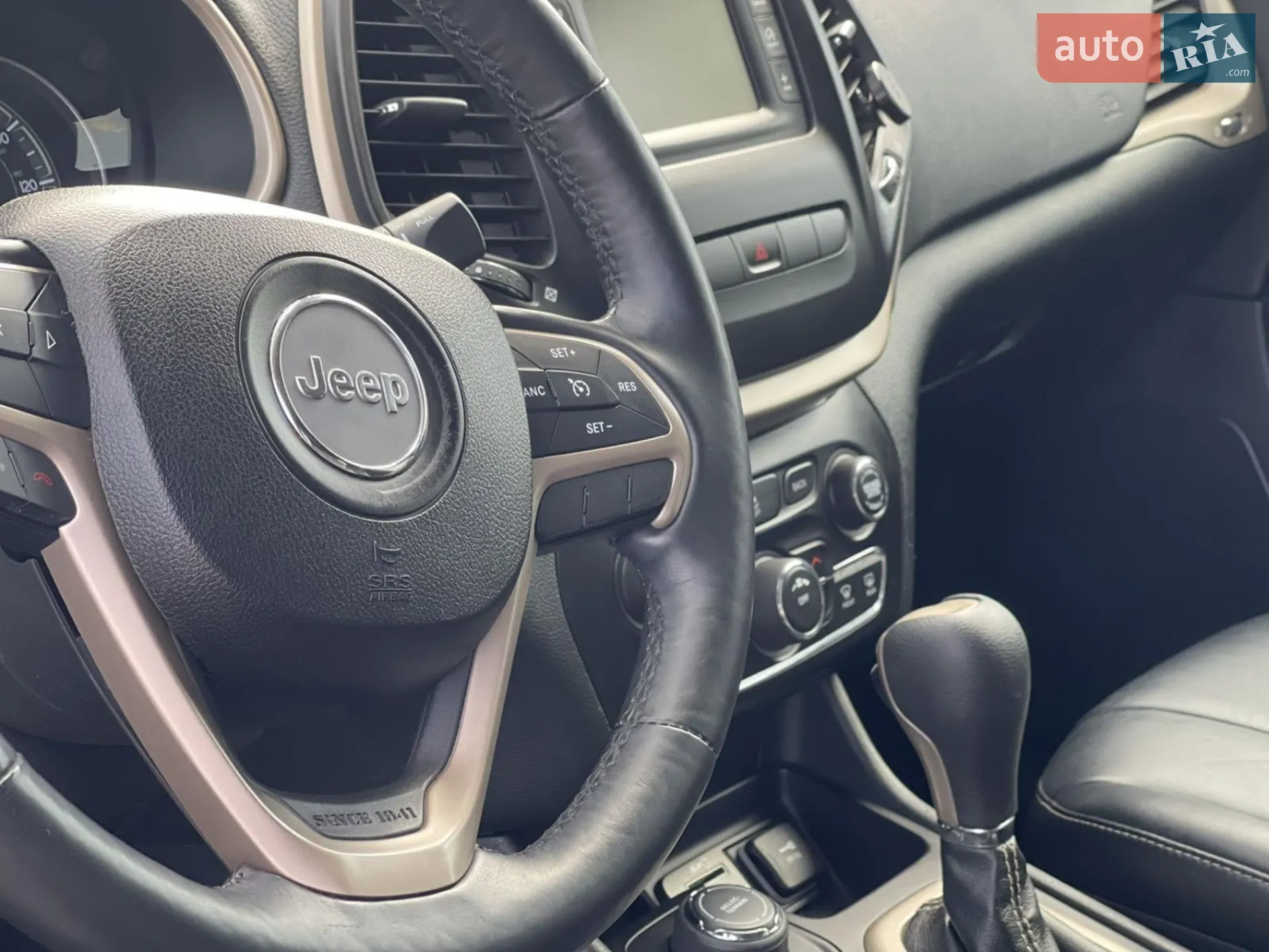 2014 Jeep Cherokee - мініатюра 21