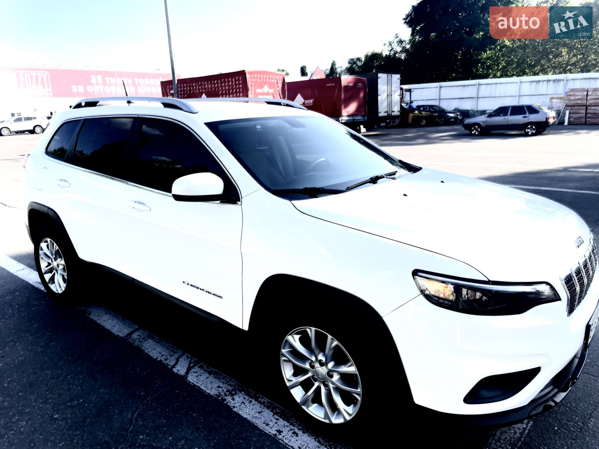 2018 Jeep Cherokee - мініатюра 12