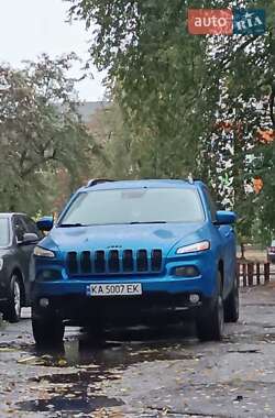 Внедорожник / Кроссовер Jeep Cherokee 2017 в Киеве