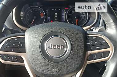 Внедорожник / Кроссовер Jeep Cherokee 2017 в Запорожье