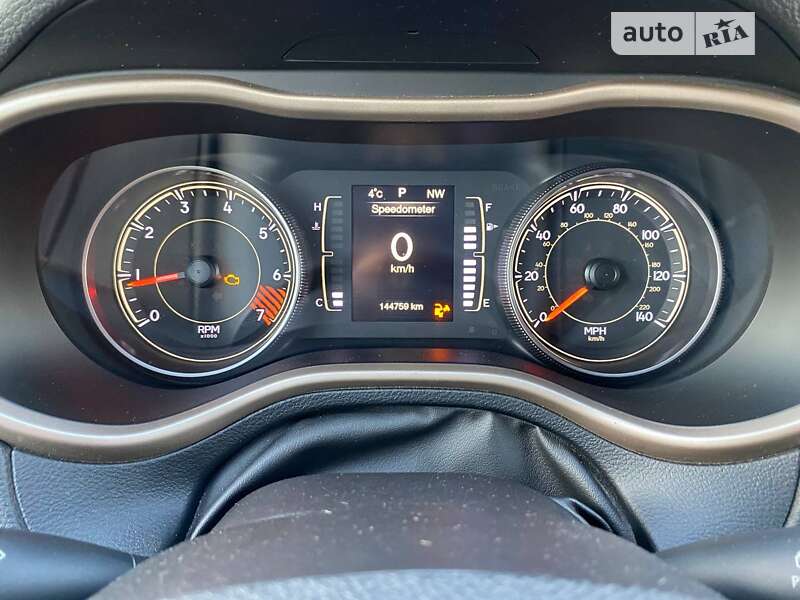 Позашляховик / Кросовер Jeep Cherokee 2014 в Хмельницькому