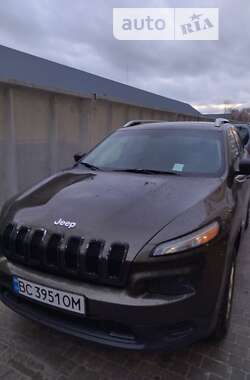 Внедорожник / Кроссовер Jeep Cherokee 2015 в Львове