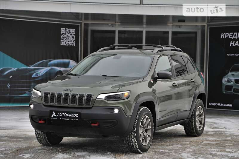 Внедорожник / Кроссовер Jeep Cherokee 2019 в Харькове