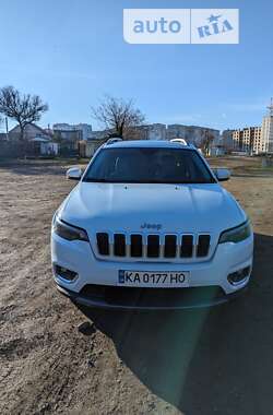Внедорожник / Кроссовер Jeep Cherokee 2019 в Черноморске