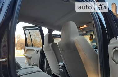 Внедорожник / Кроссовер Jeep Cherokee 2005 в 