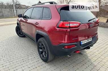 Позашляховик / Кросовер Jeep Cherokee 2014 в Харкові