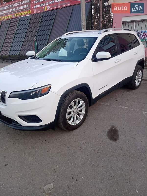 Позашляховик / Кросовер Jeep Cherokee 2020 в Смілі фото 3 Позашляховик / Кросовер Jeep Cherokee 2020 в Смілі