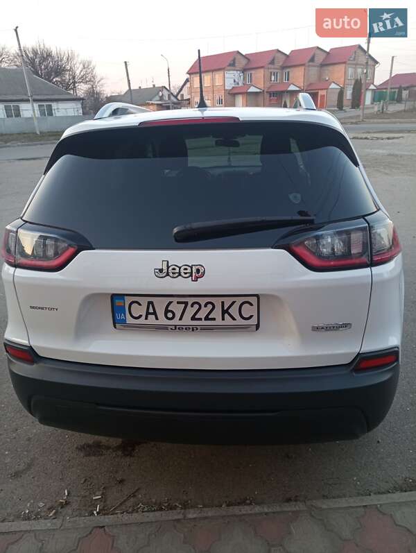 Позашляховик / Кросовер Jeep Cherokee 2020 в Смілі фото 5 Позашляховик / Кросовер Jeep Cherokee 2020 в Смілі