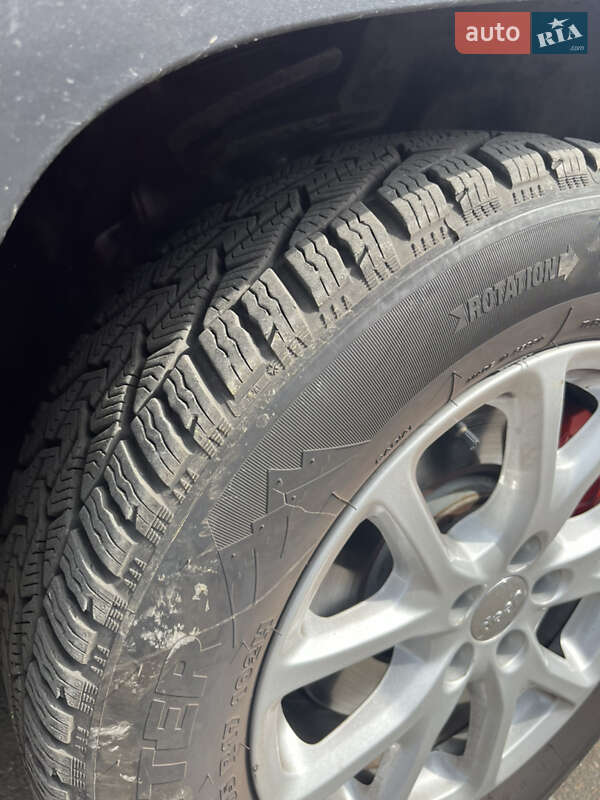 Внедорожник / Кроссовер Jeep Cherokee 2015 в Одессе