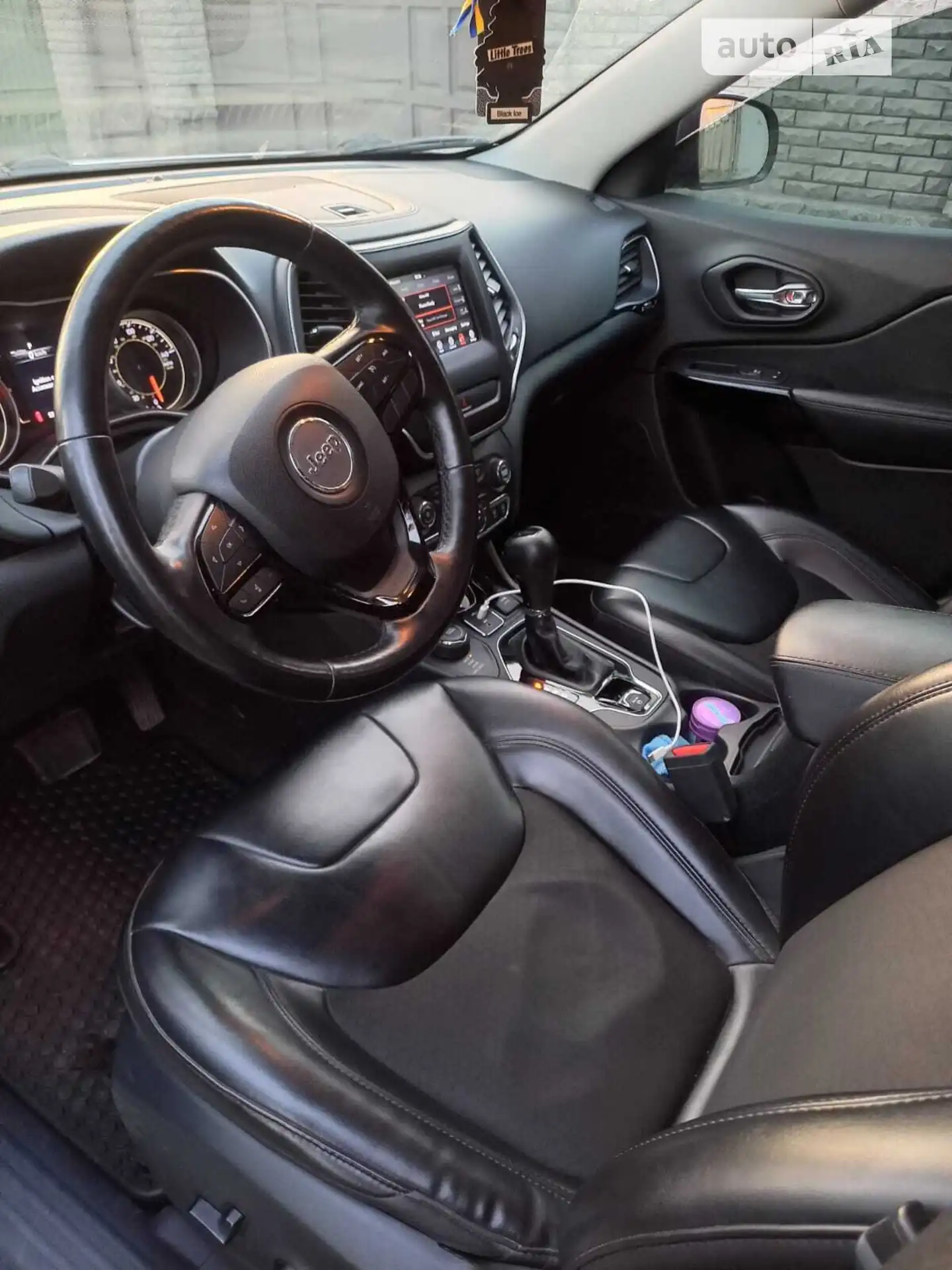 2019 Jeep Cherokee - мініатюра 6