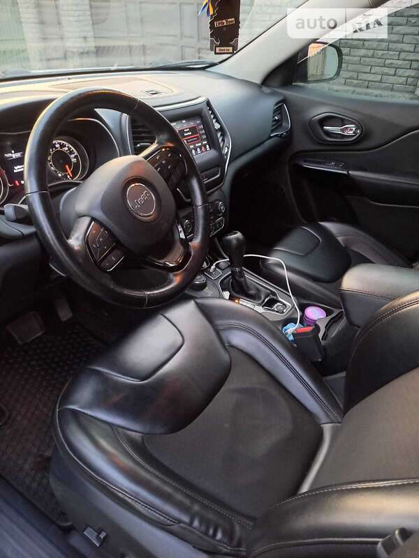 Позашляховик / Кросовер Jeep Cherokee 2019 в Харкові фото 6 Позашляховик / Кросовер Jeep Cherokee 2019 в Харкові