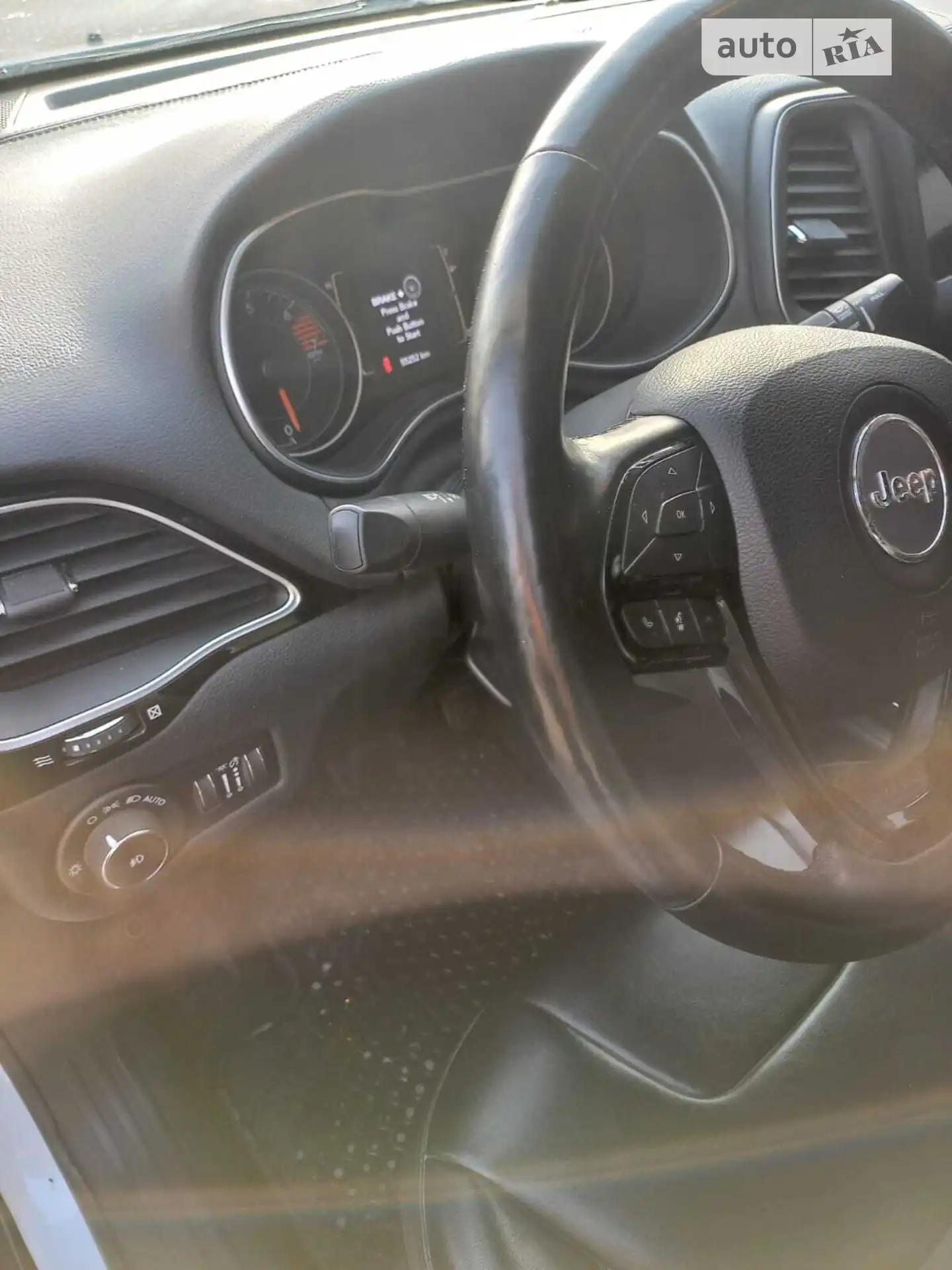 2019 Jeep Cherokee - мініатюра 8