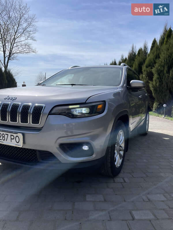 Внедорожник / Кроссовер Jeep Cherokee 2018 в Самборе фото 13 Внедорожник / Кроссовер Jeep Cherokee 2018 в Самборе