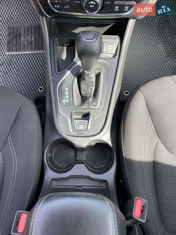 Внедорожник / Кроссовер Jeep Cherokee 2018 в Самборе фото 27 Внедорожник / Кроссовер Jeep Cherokee 2018 в Самборе