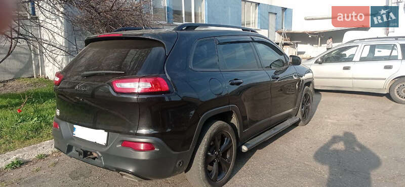Позашляховик / Кросовер Jeep Cherokee 2016 в Дніпрі фото 6 Позашляховик / Кросовер Jeep Cherokee 2016 в Дніпрі