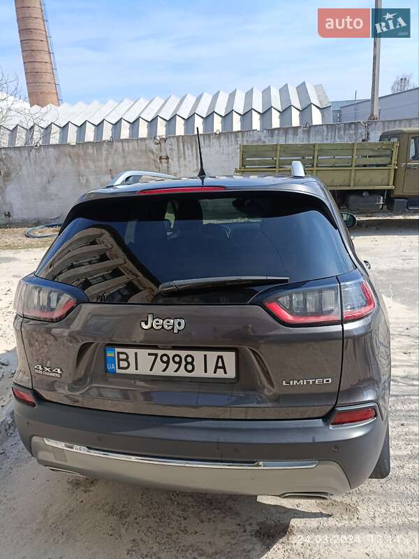 Позашляховик / Кросовер Jeep Cherokee 2019 в Полтаві