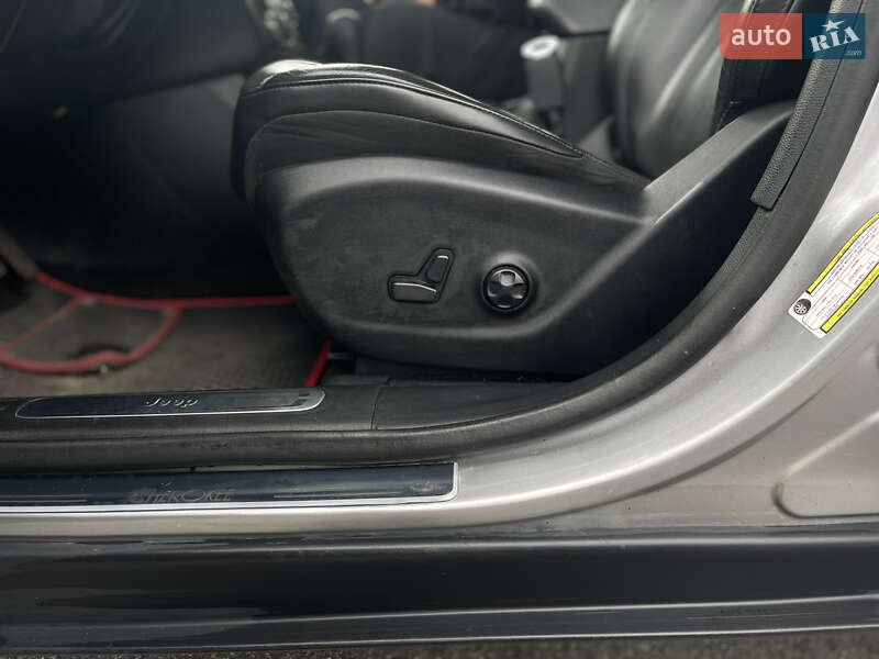 Внедорожник / Кроссовер Jeep Cherokee 2019 в Киеве фото 37 Внедорожник / Кроссовер Jeep Cherokee 2019 в Киеве