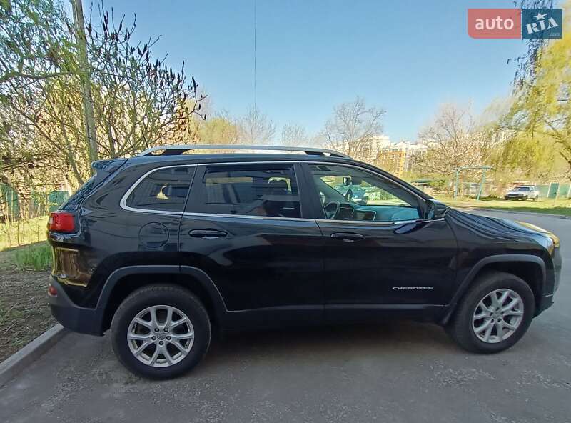 Внедорожник / Кроссовер Jeep Cherokee 2017 в Василькове фото 4 Внедорожник / Кроссовер Jeep Cherokee 2017 в Василькове