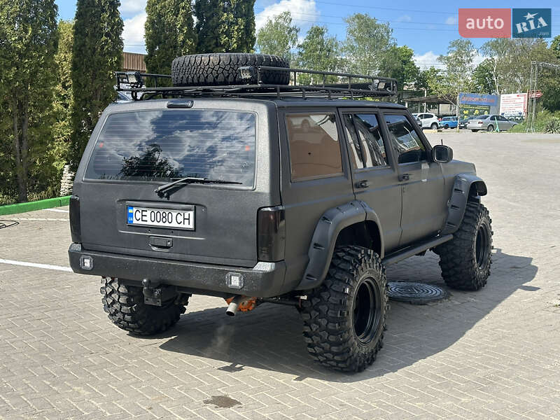 Позашляховик / Кросовер Jeep Cherokee 1997 в Чернівцях