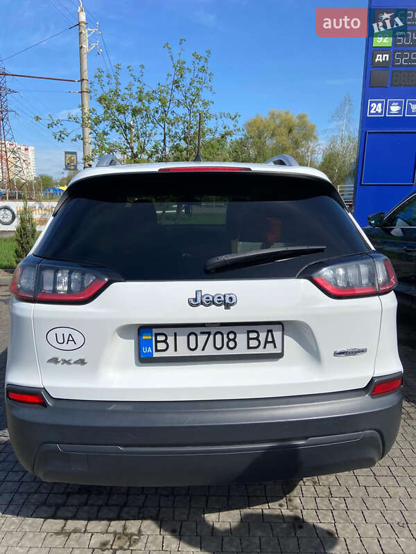 Внедорожник / Кроссовер Jeep Cherokee 2018 в Кременчуге