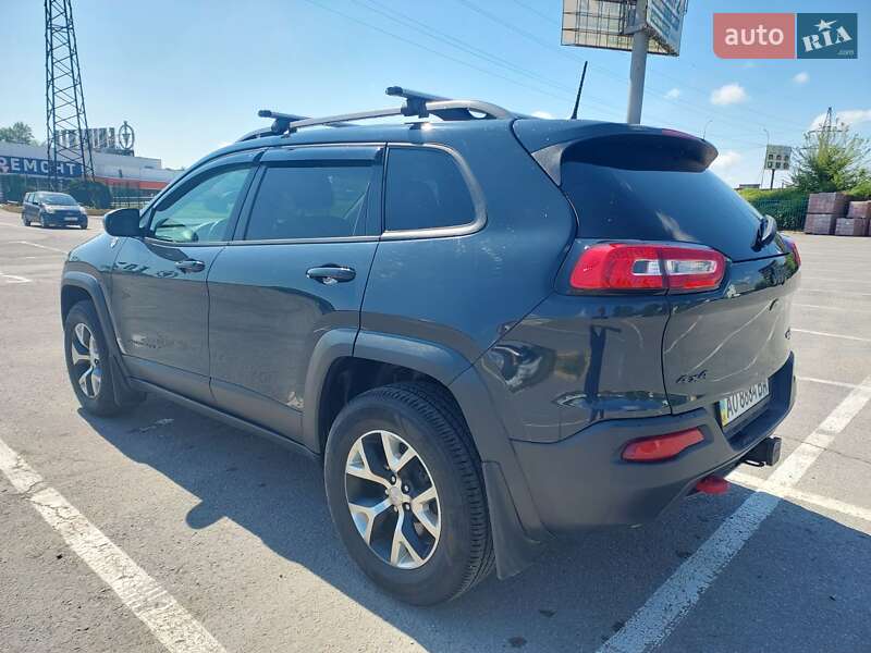 Внедорожник / Кроссовер Jeep Cherokee 2016 в Ужгороде фото 41 Внедорожник / Кроссовер Jeep Cherokee 2016 в Ужгороде