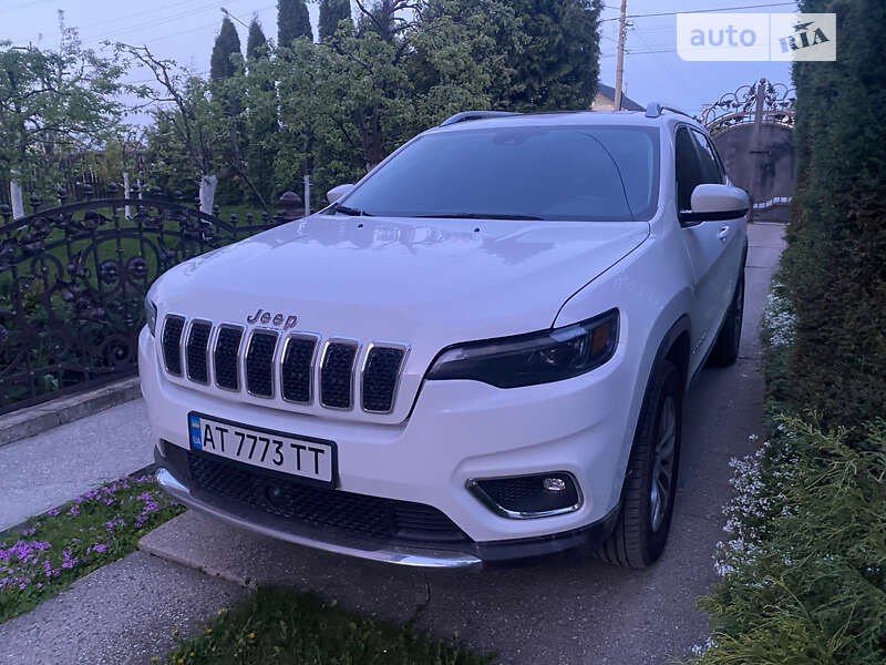 Jeep Cherokee 2021