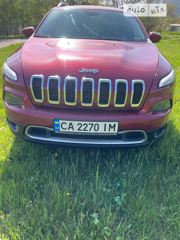 Внедорожник / Кроссовер Jeep Cherokee 2015 в Смеле