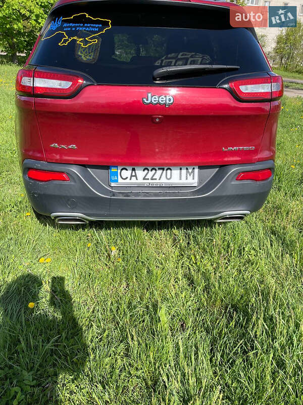 Внедорожник / Кроссовер Jeep Cherokee 2015 в Смеле фото 2 Внедорожник / Кроссовер Jeep Cherokee 2015 в Смеле