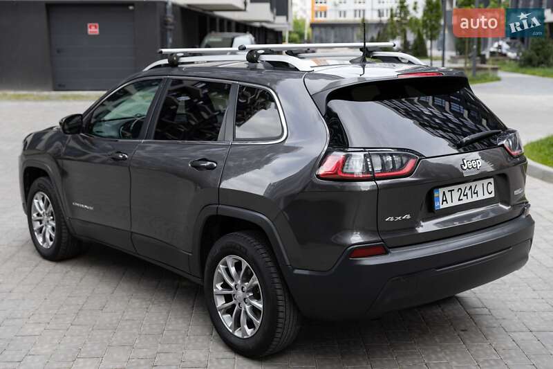 Внедорожник / Кроссовер Jeep Cherokee 2018 в Ивано-Франковске
