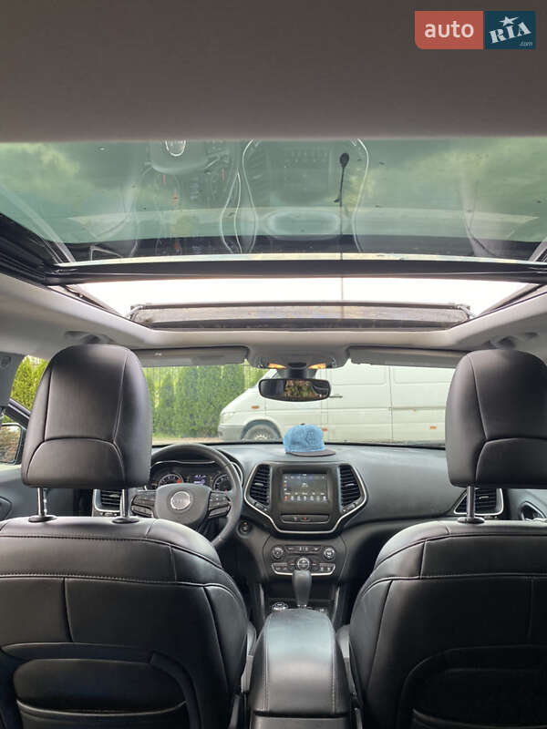 Позашляховик / Кросовер Jeep Cherokee 2019 в Софіївській Борщагівці