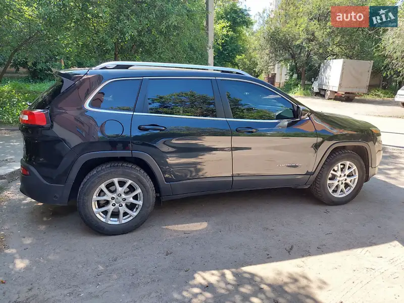 Jeep Cherokee