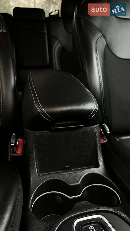 Позашляховик / Кросовер Jeep Cherokee 2018 в Одесі фото 10 Позашляховик / Кросовер Jeep Cherokee 2018 в Одесі