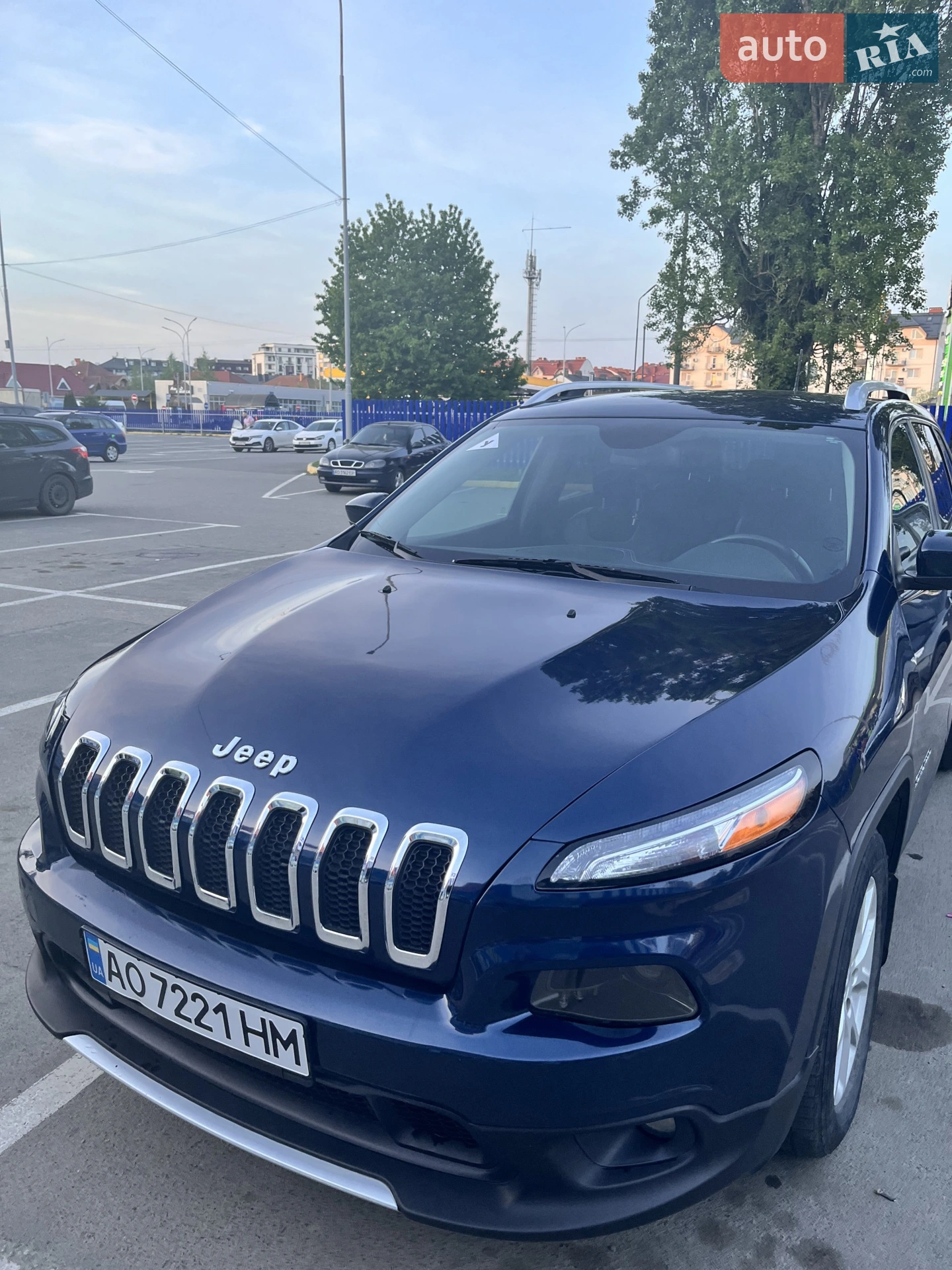 2017 Jeep Cherokee - мініатюра 5