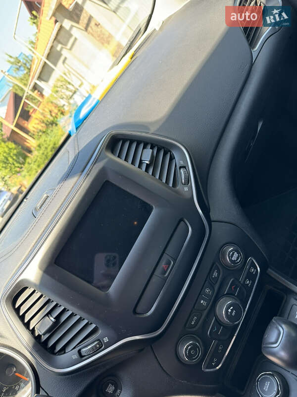 Внедорожник / Кроссовер Jeep Cherokee 2018 в Одессе