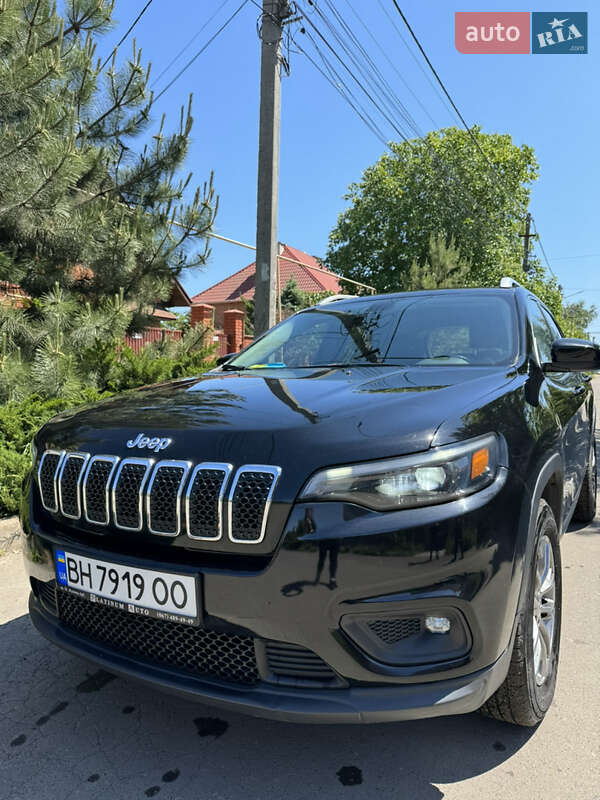 Внедорожник / Кроссовер Jeep Cherokee 2018 в Одессе